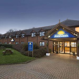 Days Inn By Wyndham Sevenoaks Clacket Lane